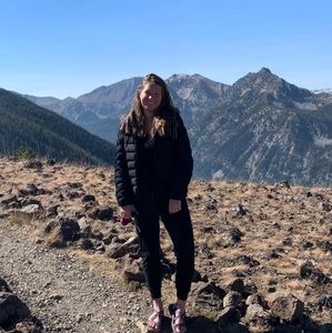 Meet your Posher, Heidi